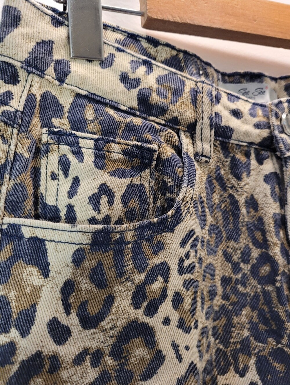 See See Paris Wide Leg Leopard Print Y2k Cotton Jeans - Tan/Black - Size 36 - Picture 8 of 9